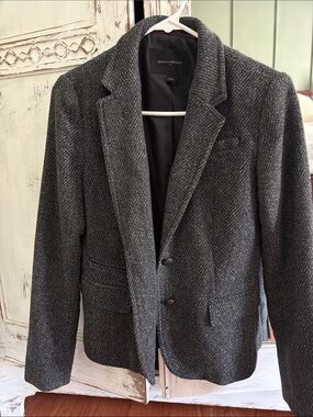 Banana Republic Women’s  Dark Gray Textured Wool-Blend Blazer